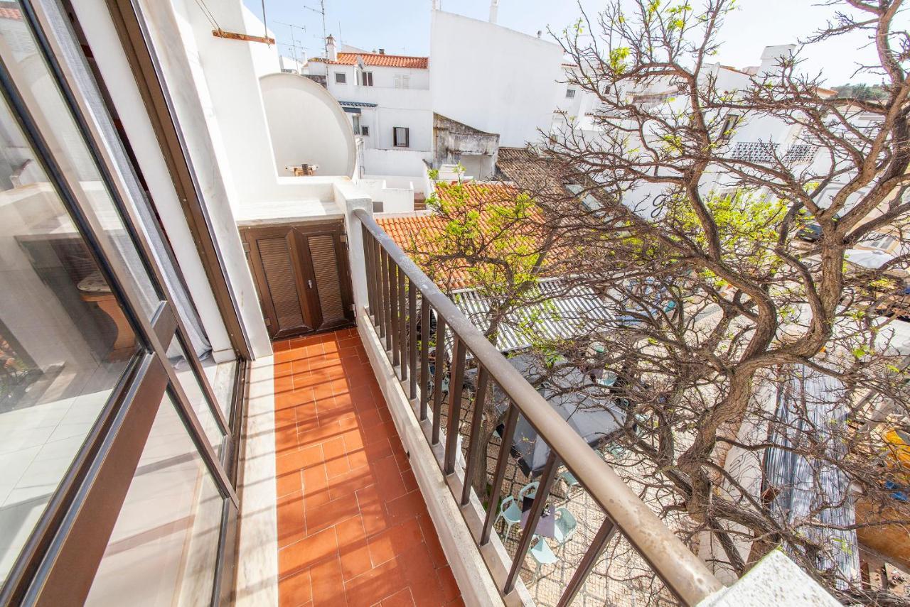 B78 - Fragoso Downtown Apartment ลากอส ภายนอก รูปภาพ